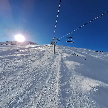 شقة St Ivan Rilski Private Apartment - 4 Stars Spa - Slopes View بانسكو
