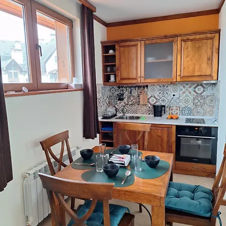 St Ivan Rilski Private Apartment - 4 Stars Spa - Slopes View