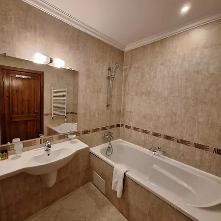 St Ivan Rilski Private Apartment - 4 Stars Spa - Slopes View Apartment *